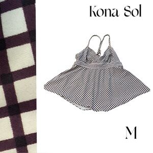 GUC Kona Sol Purple and White Checkered Swimsuit tankini Swim Top size Medium